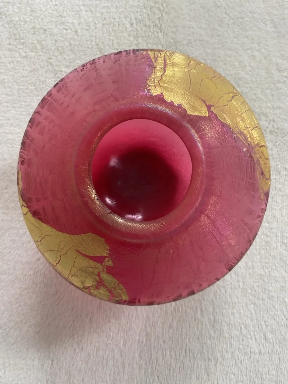 Robert Eickholt 1991 Signed Art Glass Vase Ruby Red Gold Leaf